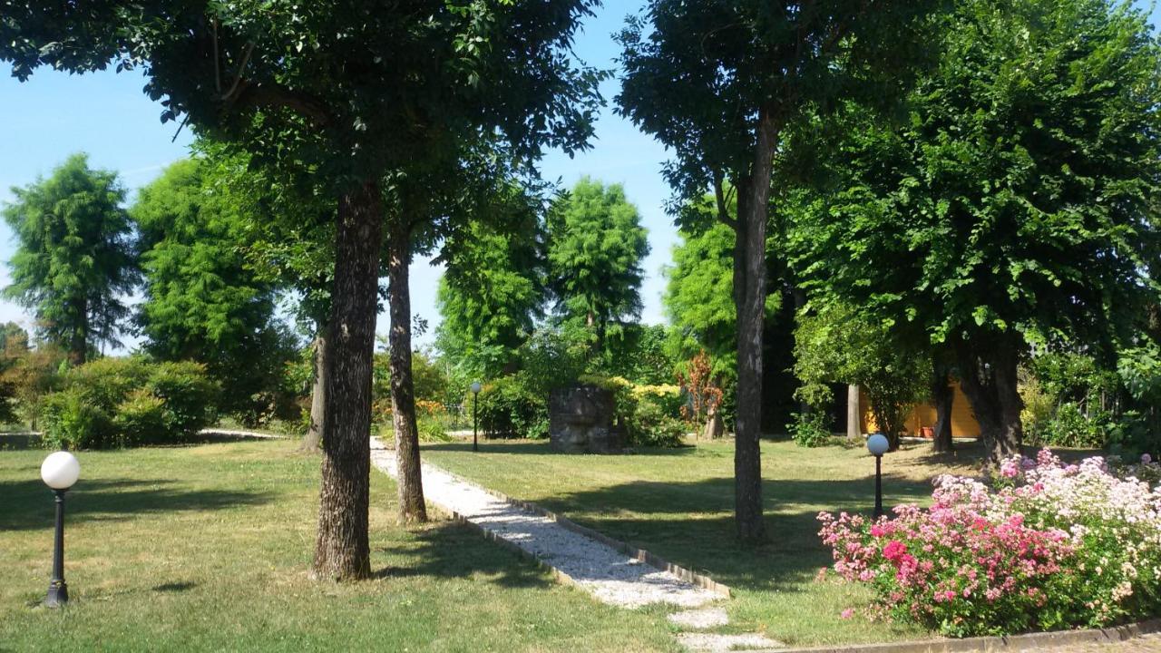 B&B La Vigna Di Federico Rubano Exteriör bild